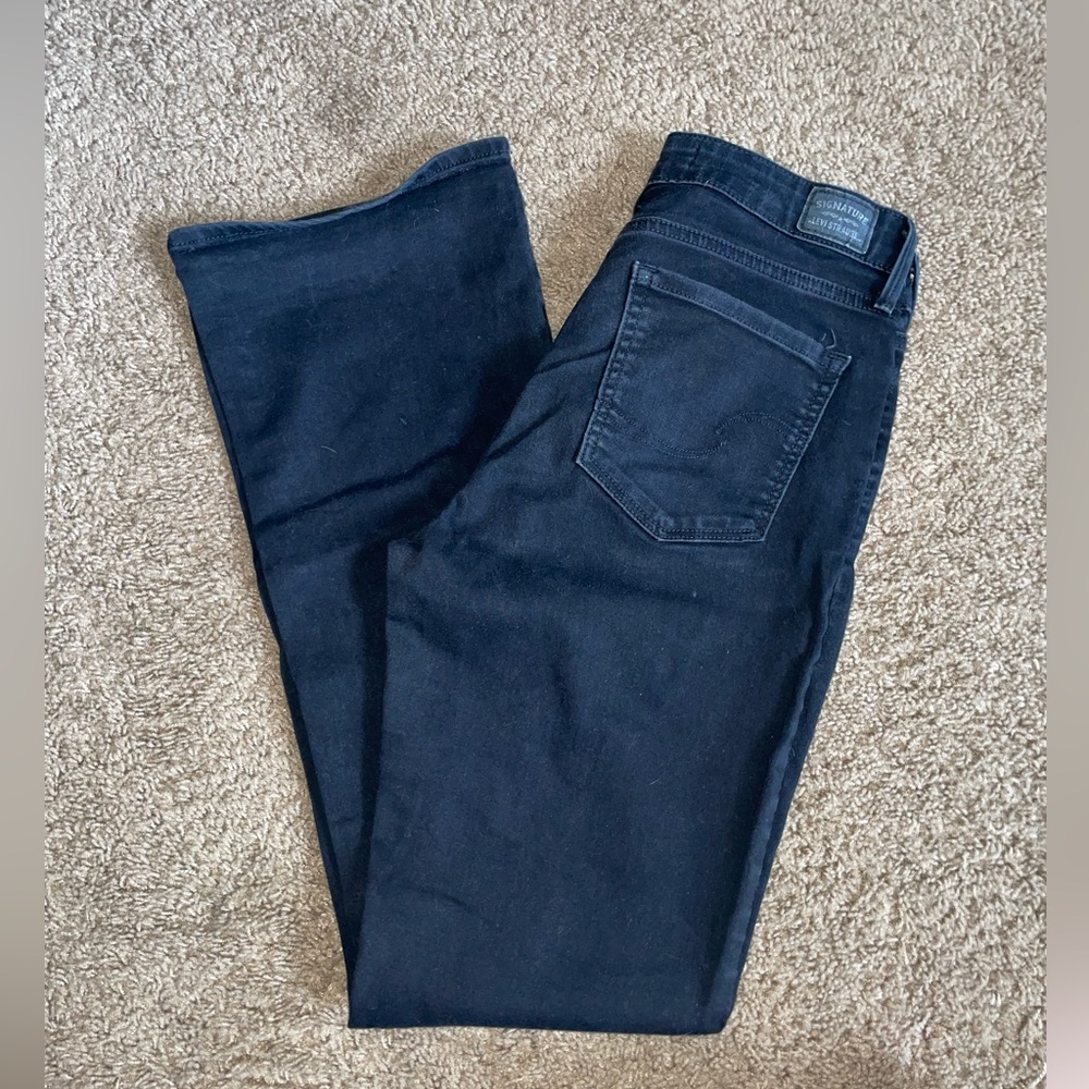 Ladies Levi Jeans